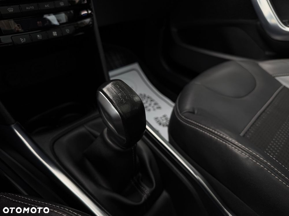 Peugeot 2008 120 VTI Allure - 29