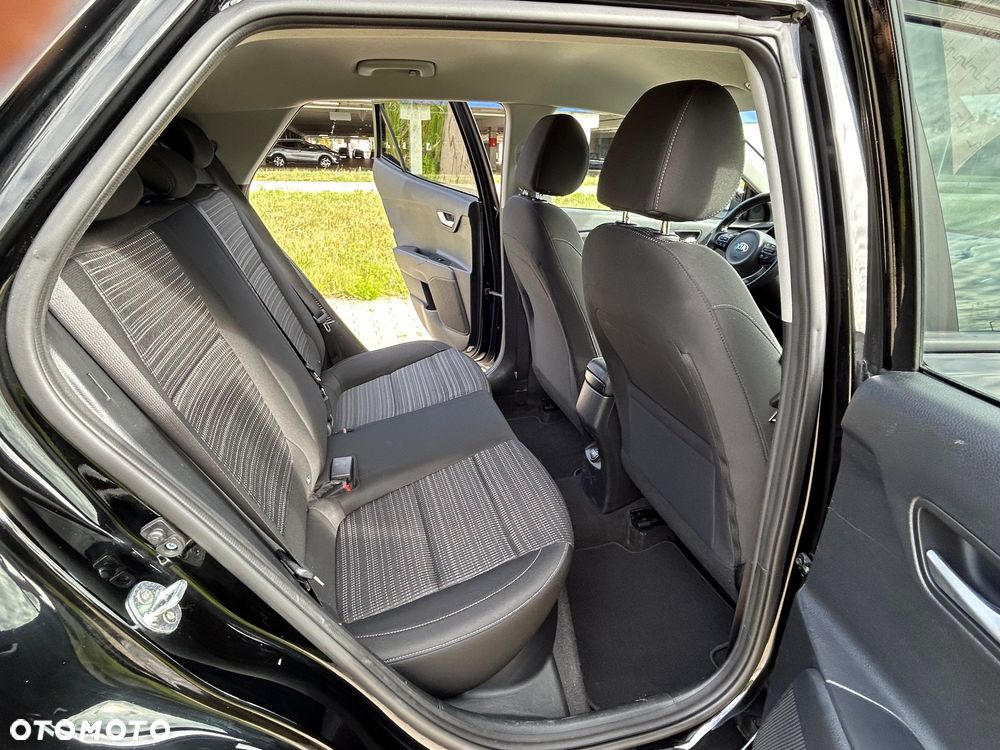 Kia Stonic 1.0 T-GDI L Business Line - 19