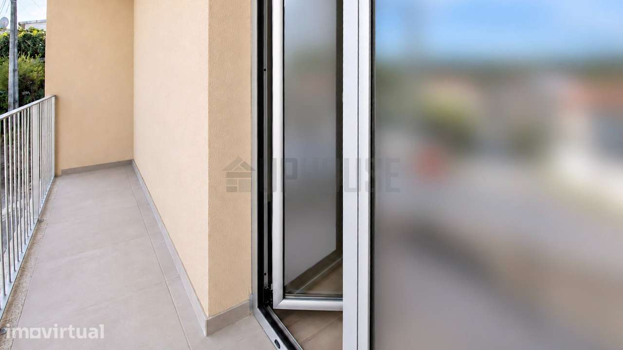 Moradia com dois Apartamentos T1 Independentes - Grande imagem: 5/12