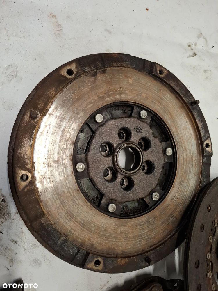 Zestaw Komplet Sprzęgła Tarcza Docisk Dwumas Koło Zamachowe 2.0TFSI 06D105266A - 2