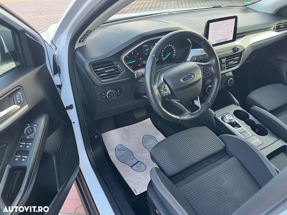 Ford Focus 1.5 EcoBlue Connected - 8