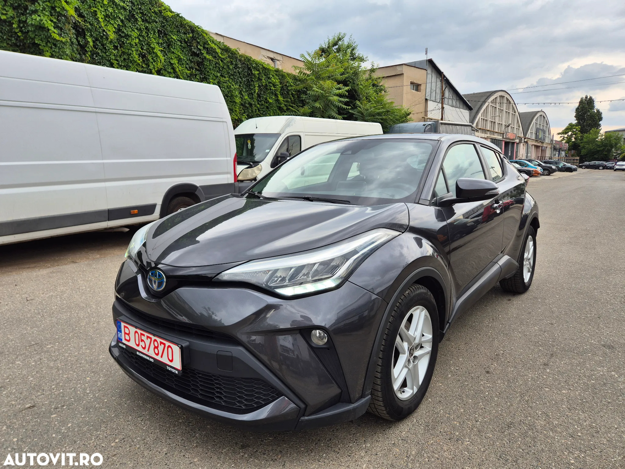 Toyota C-HR 1.8 Hybrid Business Edition - 4