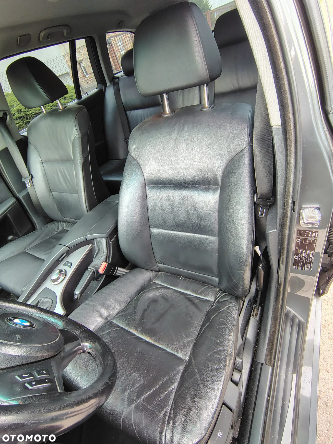 BMW Seria 5 525d Touring - 13