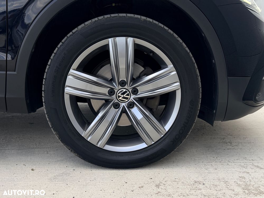 Volkswagen Tiguan 2.0 TDI SCR 4MOTION DSG Elegance - 22