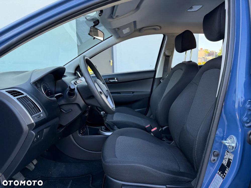 Hyundai i20 - 18