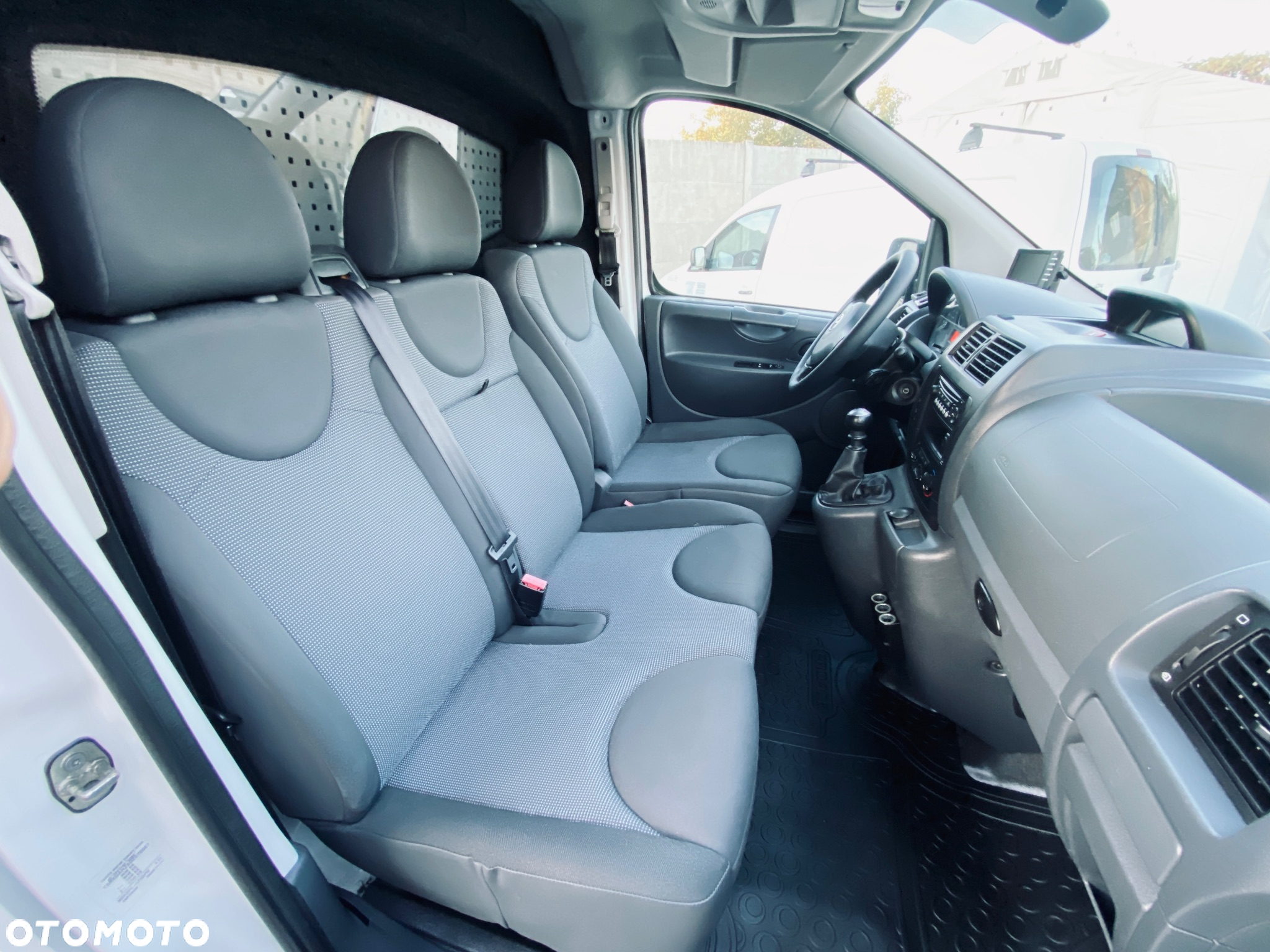 Toyota PROACE - 19