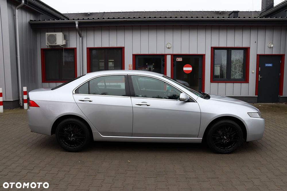 Honda Accord 2.0 i Executive - 6