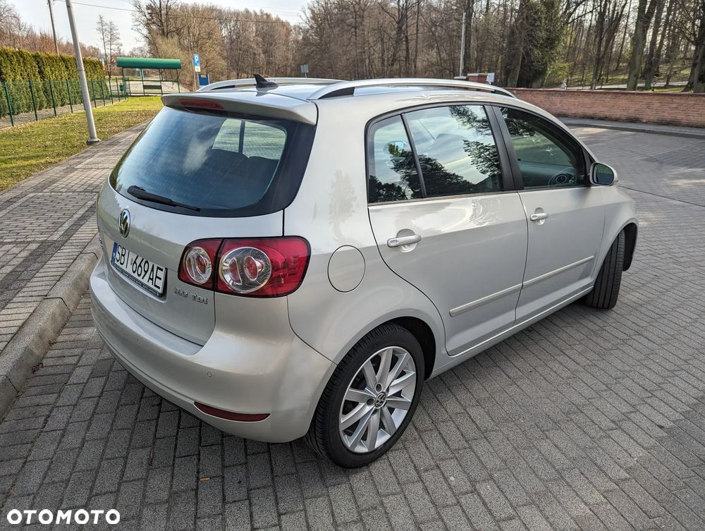 Volkswagen Golf Plus 2.0 TDI DPF Highline - 4