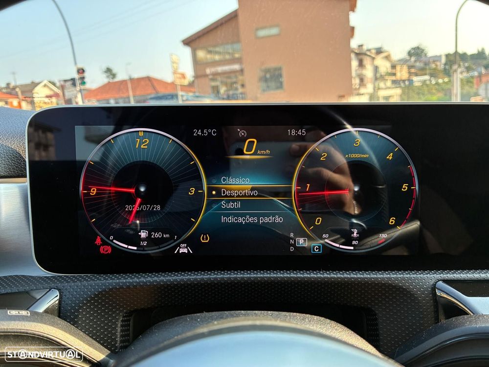 Mercedes-Benz A 180 - 23