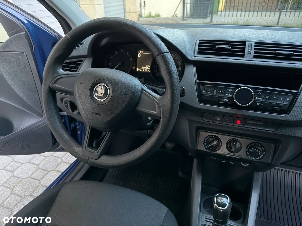Skoda Fabia 1.2 TSI Active - 8
