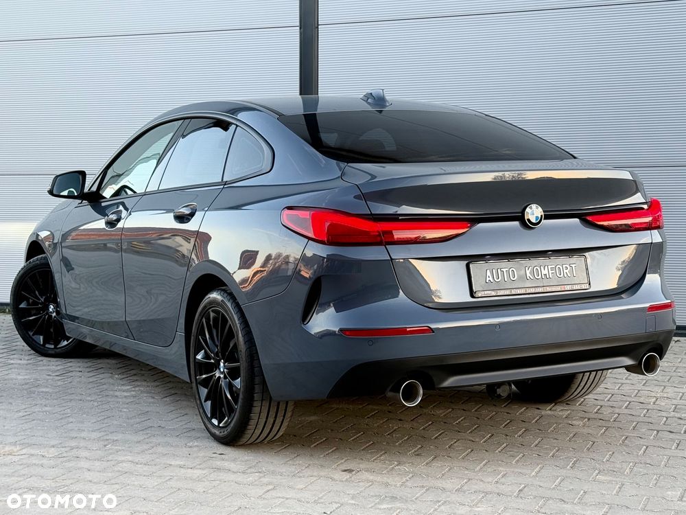 BMW Seria 2 220d Sport-Aut - 30