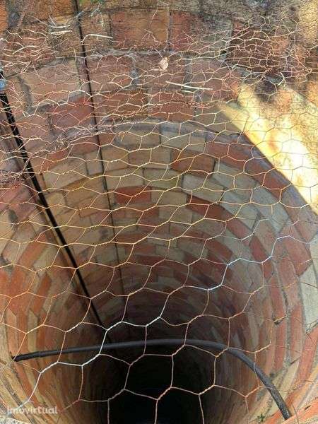 Terreno rústico com poço - Grande imagem: 4/8