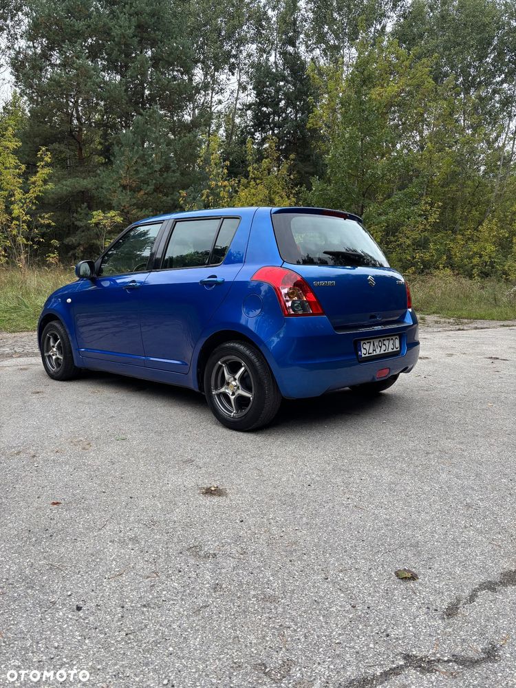 Suzuki Swift - 6