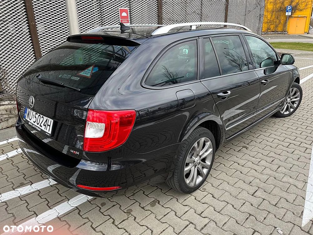 Skoda Superb 2.0 TDI 4x4 L&K DSG - 4