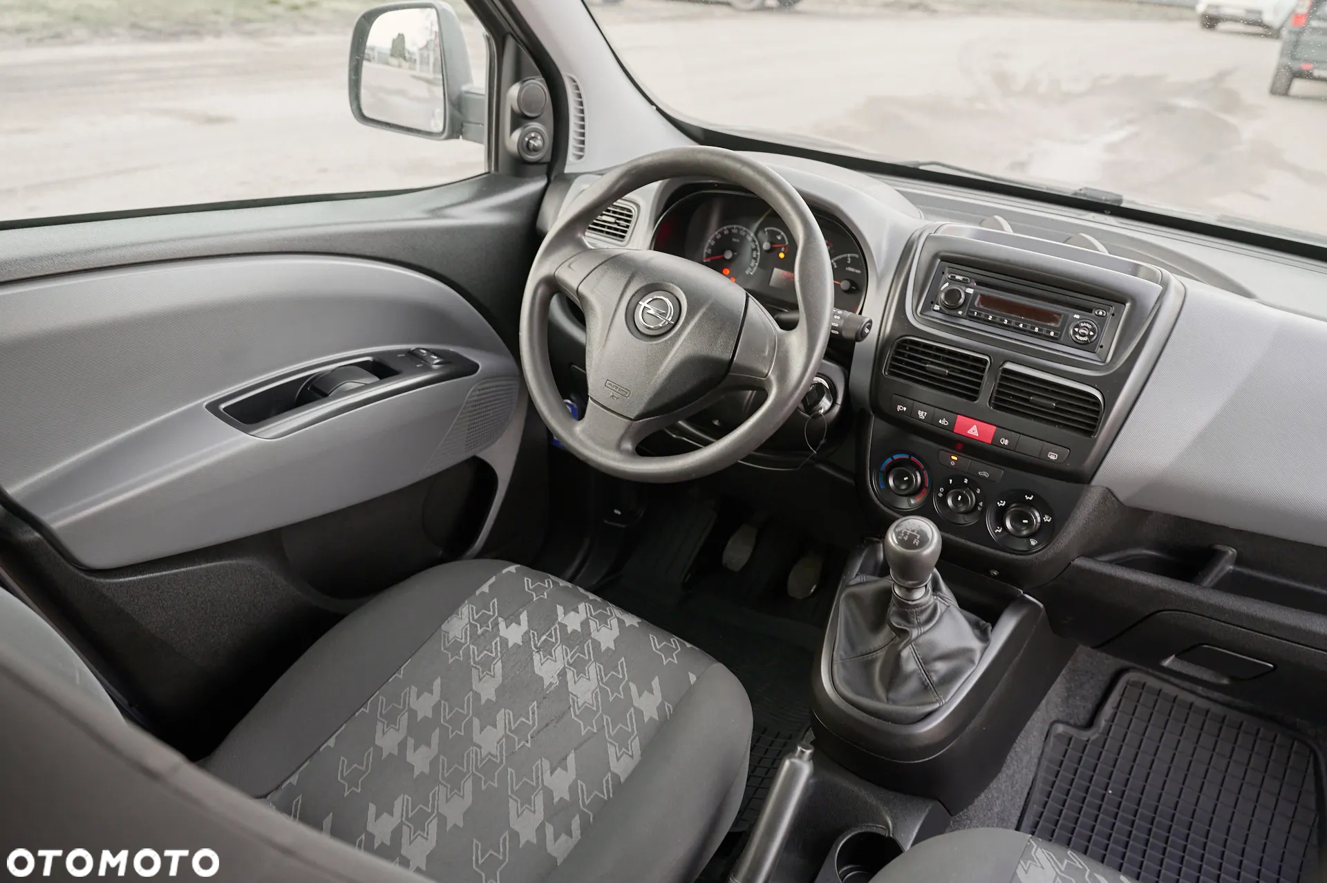 Opel Combo Tour 1.4 Enjoy Eu6 - 33