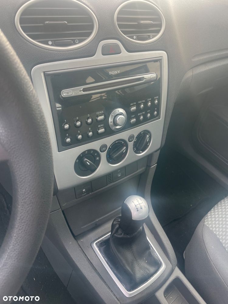 Ford Focus - 7