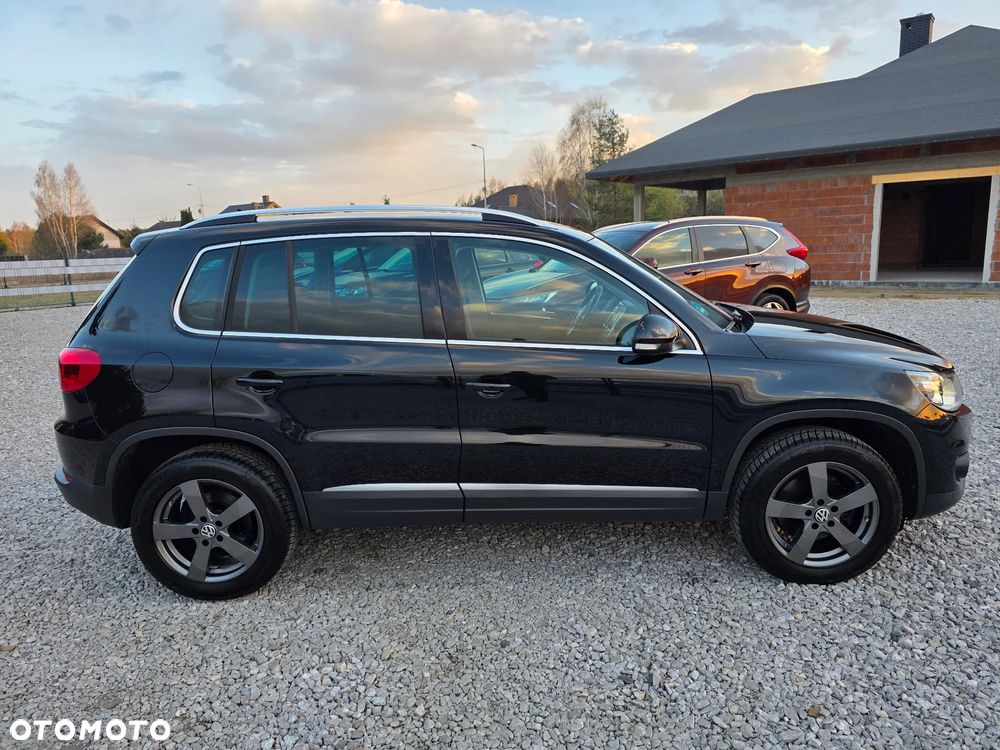 Volkswagen Tiguan 2.0 TDI SCR BlueMotion Technology Sport & Style - 38