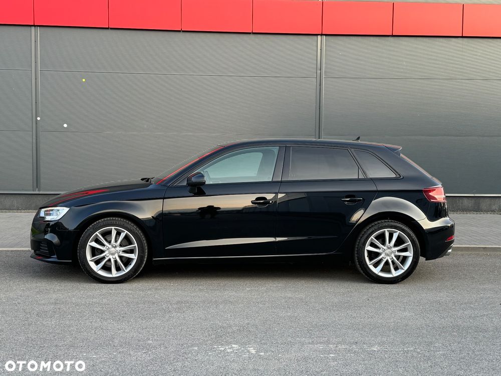 Audi A3 Sportback - 12