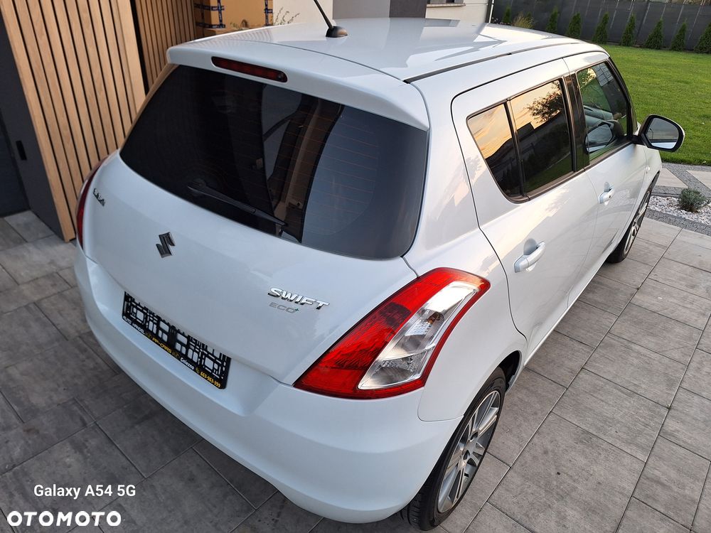 Suzuki Swift - 3