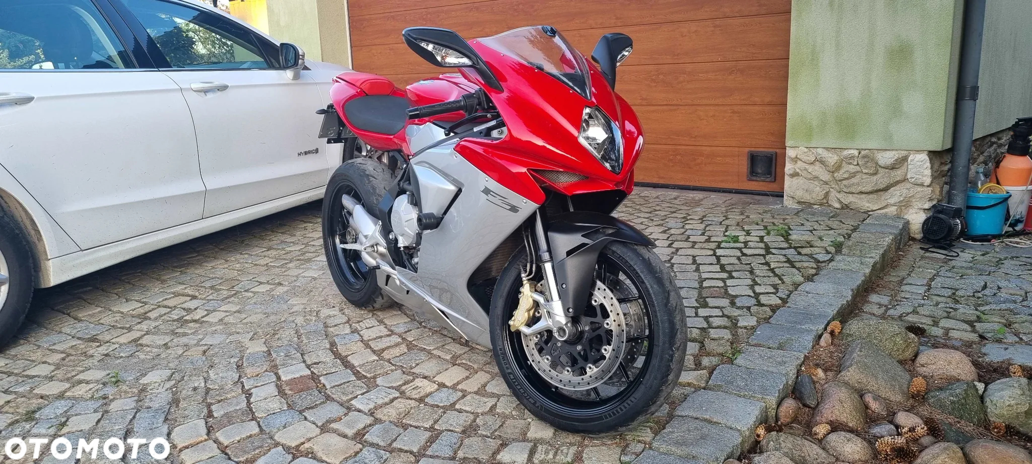 MV AGUSTA F3 - 6