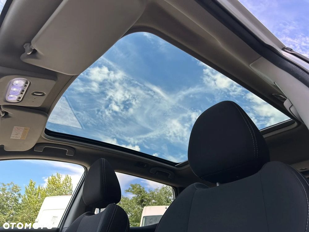 Nissan Qashqai 1.3 DIG-T N-Connecta EU6d - 33