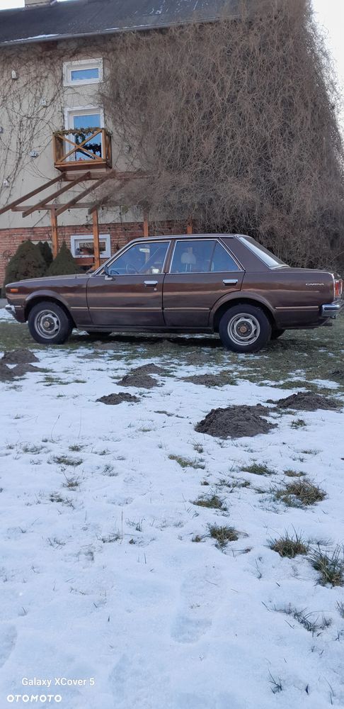 Toyota Carina - 1