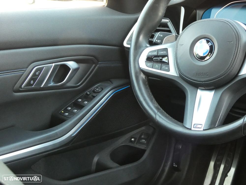 BMW 330 e Pack M Auto - 13