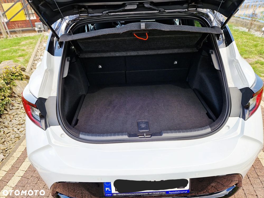 Toyota Corolla 2.0 Hybrid GR Sport Dynamic - 14