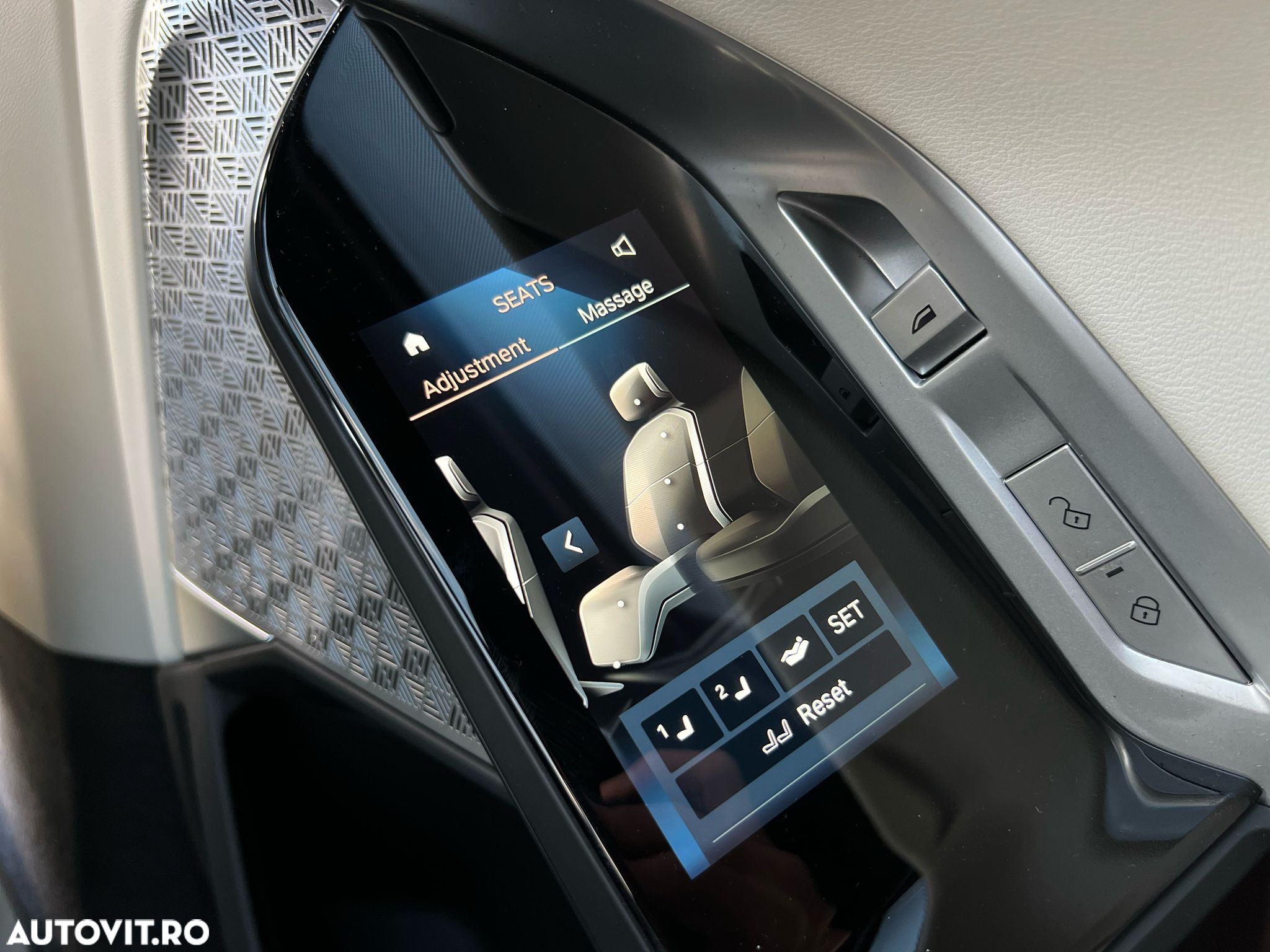 BMW M7 M760e xDrive - 28