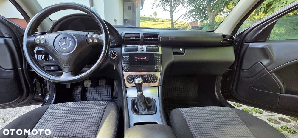 Mercedes-Benz Klasa C 200 CDI Classic - 6