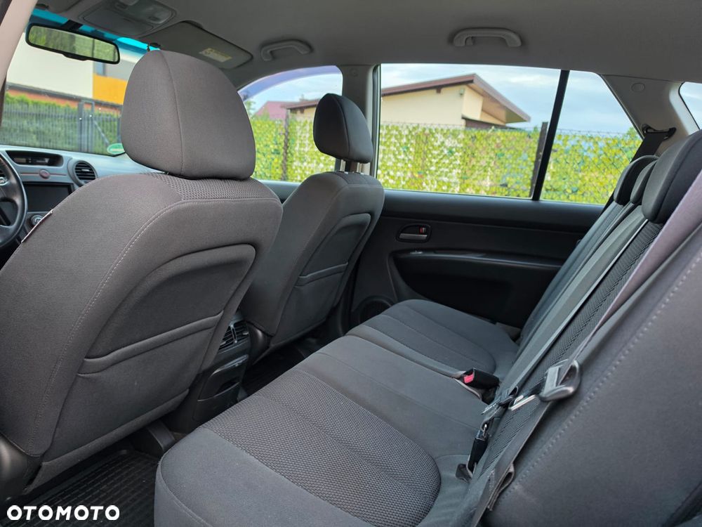 Kia Carens 2.0 EX - 8