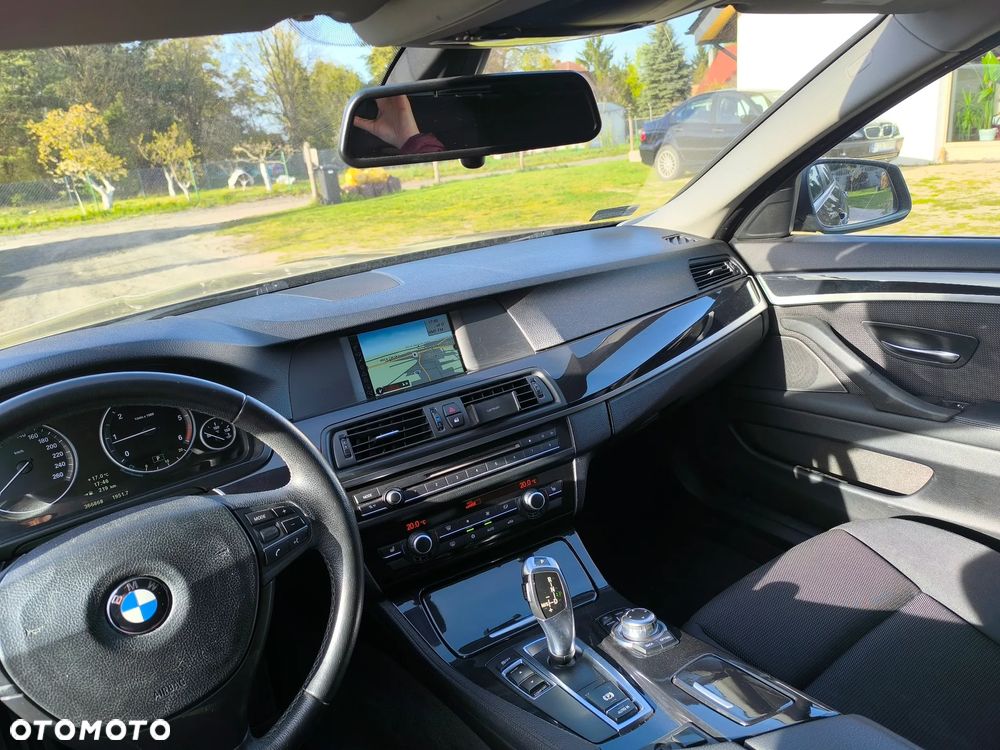 BMW Seria 5 520d - 19