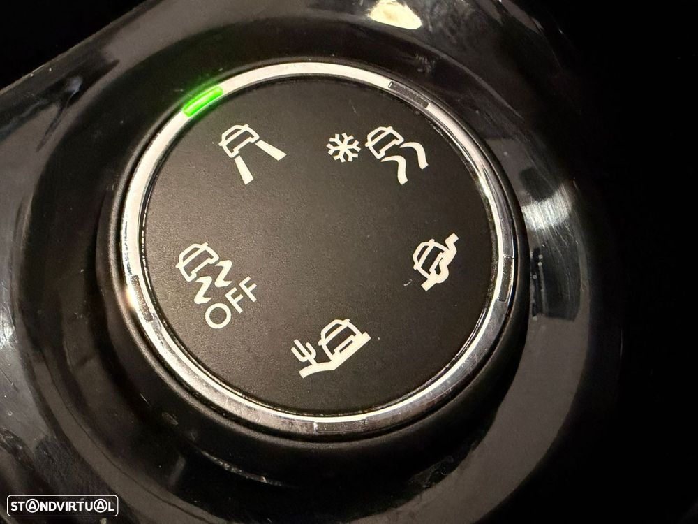 Peugeot 2008 1.2 PureTech Allure EAT6 - 15