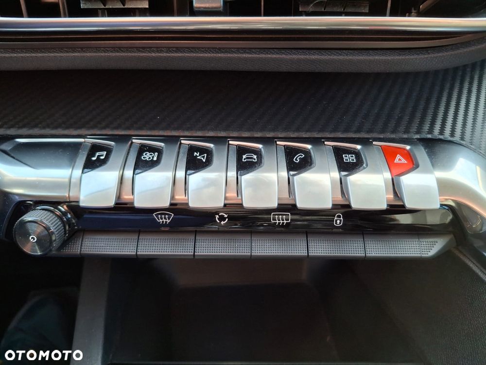 Peugeot 3008 BlueHDi 130 Stop & Start EAT8 Active - 28