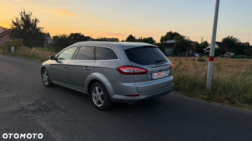 Ford Mondeo 2.0 TDCi Titanium - 3