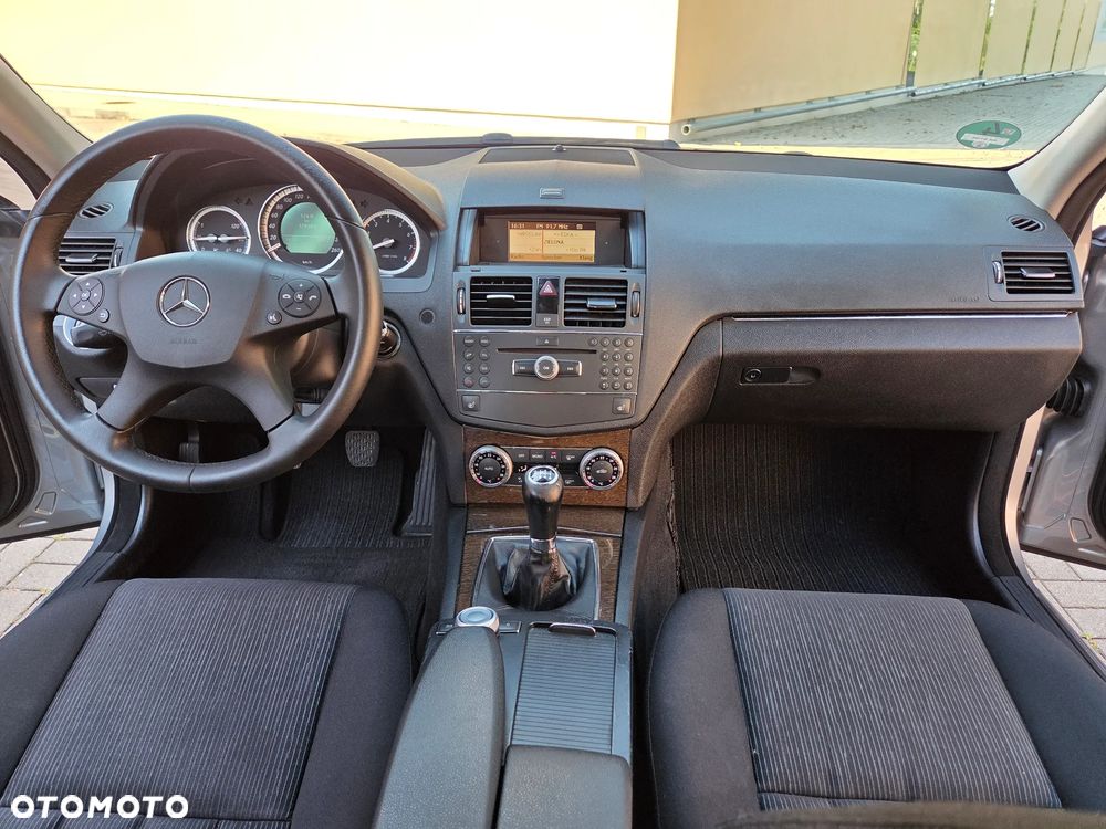 Mercedes-Benz Klasa C 200 Kompressor Elegance - 19