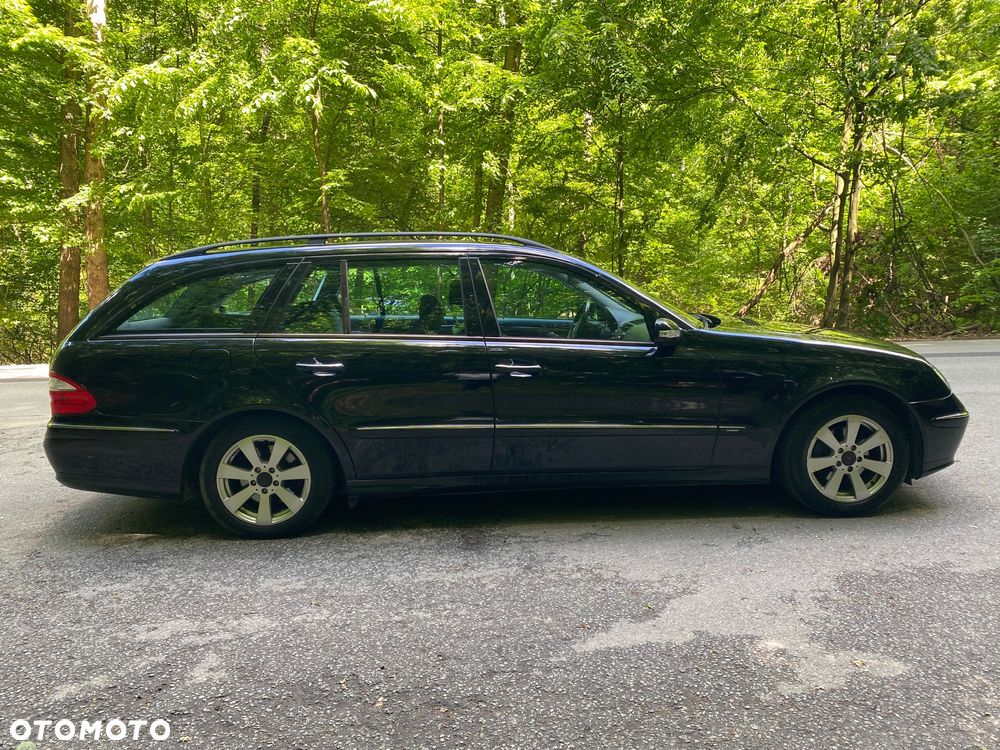 Mercedes-Benz Klasa E 240 T Avantgarde - 7