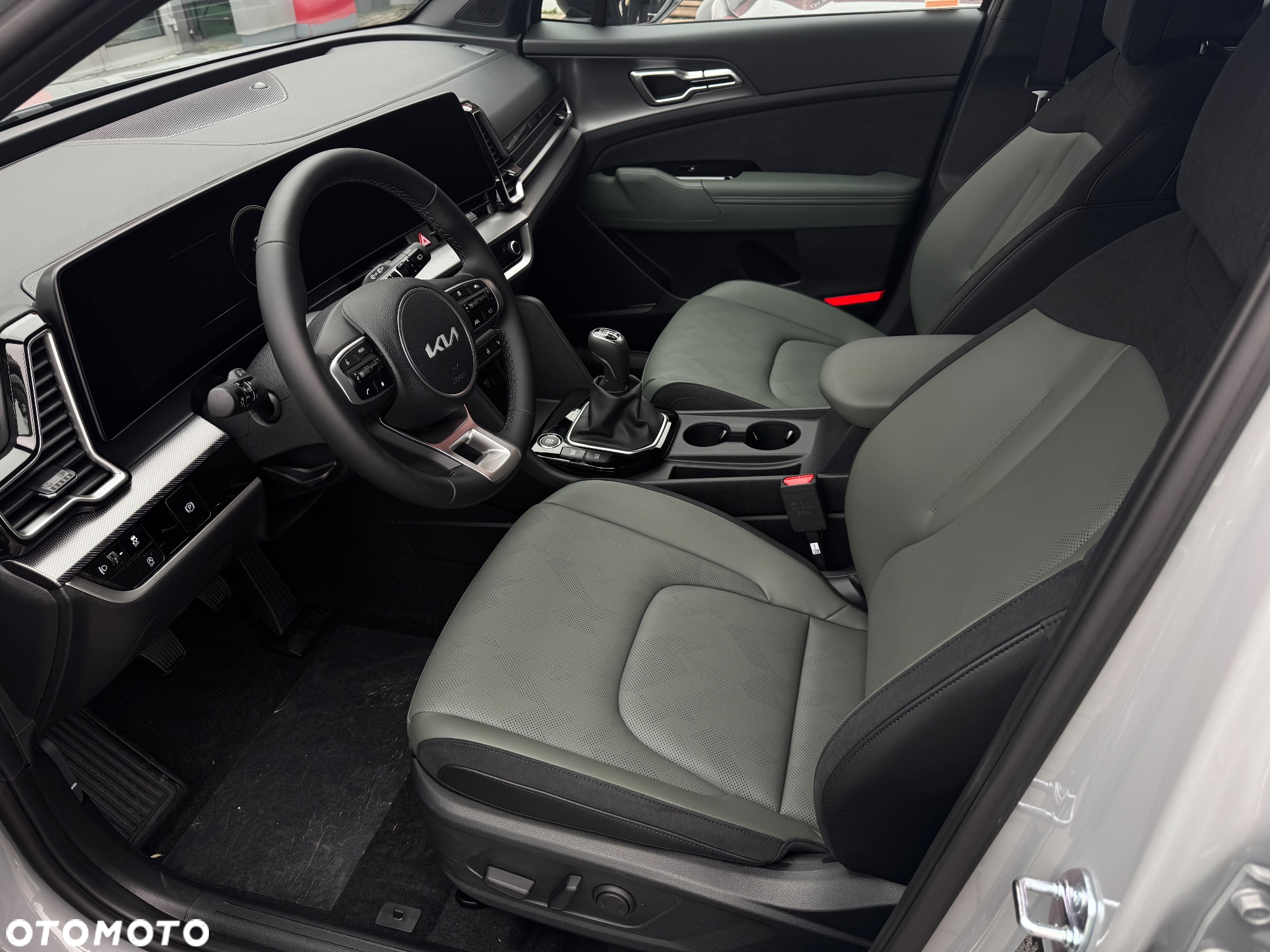 Kia Sportage 1.6 T-GDI Anniversary 2WD - 8