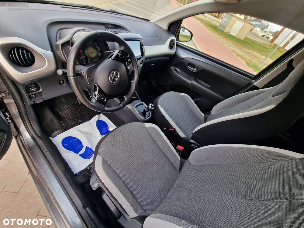 Toyota Aygo - 11
