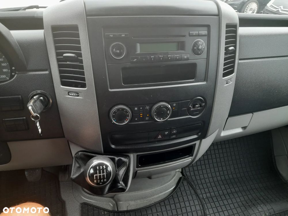 Volkswagen Crafter Brygadówka - 22