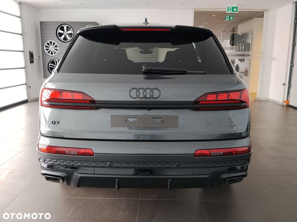 Audi Q7 - 5