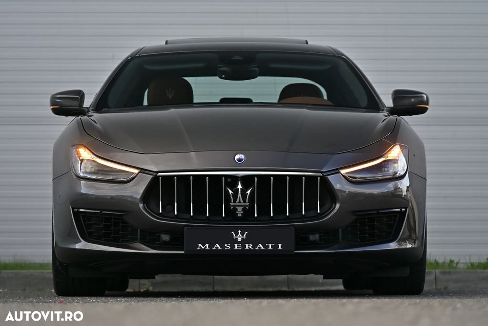 Maserati Ghibli GranLusso - 1