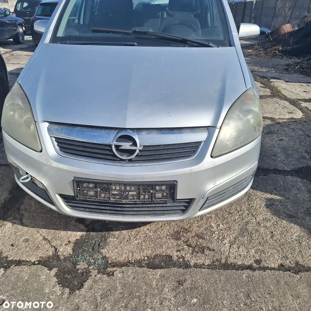 ZDERZAK PRZOD ZAFIRA B Z157 - 2