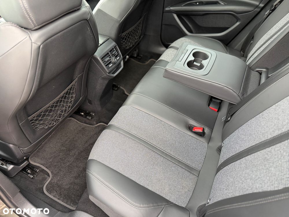 Peugeot 3008 BlueHDi 120 Stop & Start EAT6 Allure - 24