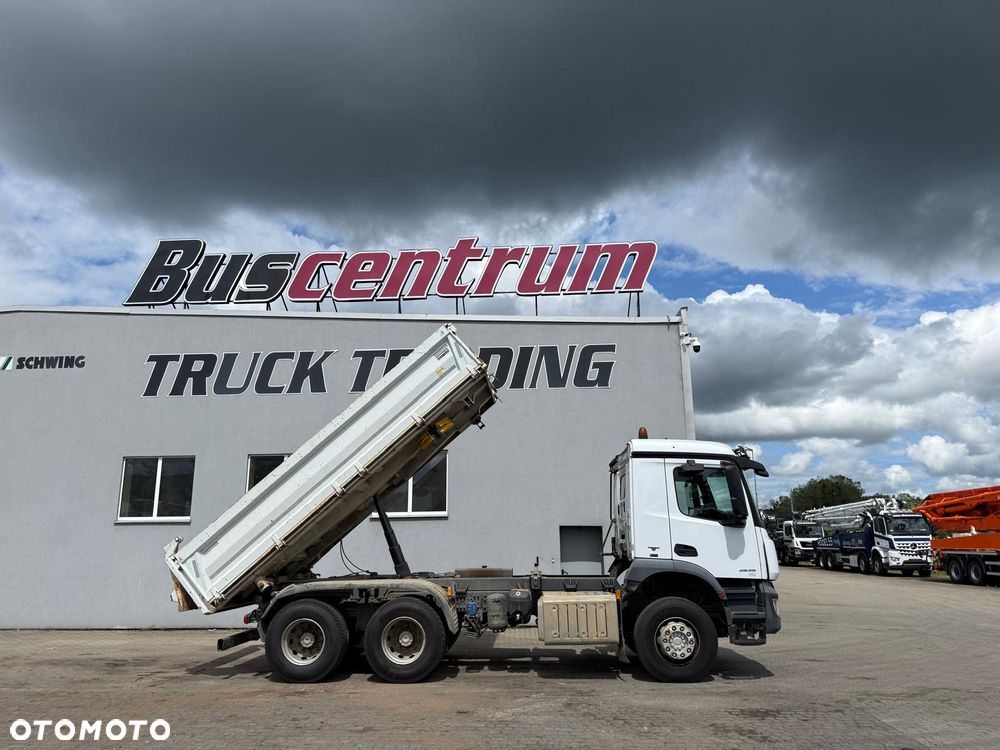 Mercedes-Benz Arocs 2635 Meiller-Kipper / 3 stronna - 1
