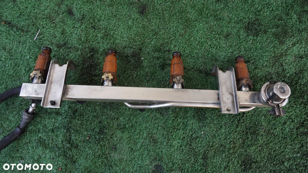 Saab 9-5 2.3 turbo 250 KM  AERO B235R wtryskiwacz 0280156023 - 1