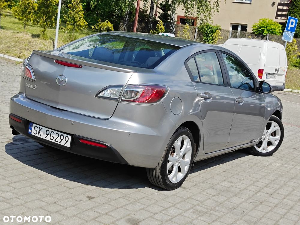 Mazda 3 1.6 CD Exclusive + - 2