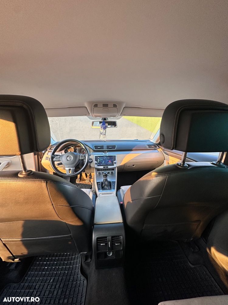 Volkswagen Passat CC 2.0 TDI BMT - 12