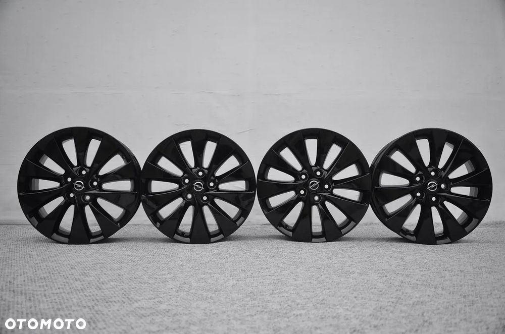 Felgi 7x18 5x105 Opel Ampera-e Astra IV J K Mokka - 3