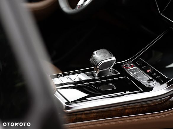 Audi RS Q8 TFSI Quattro Tiptronic - 40